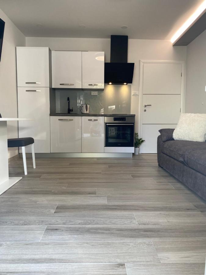 Apartment Bono Baška Voda Eksteriør bilde