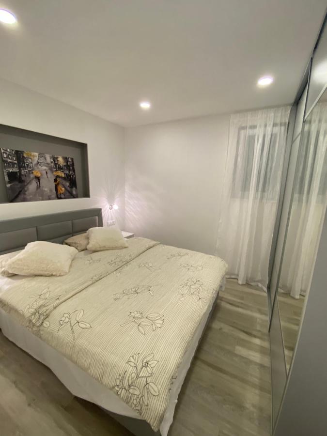 Apartment Bono Baška Voda Eksteriør bilde