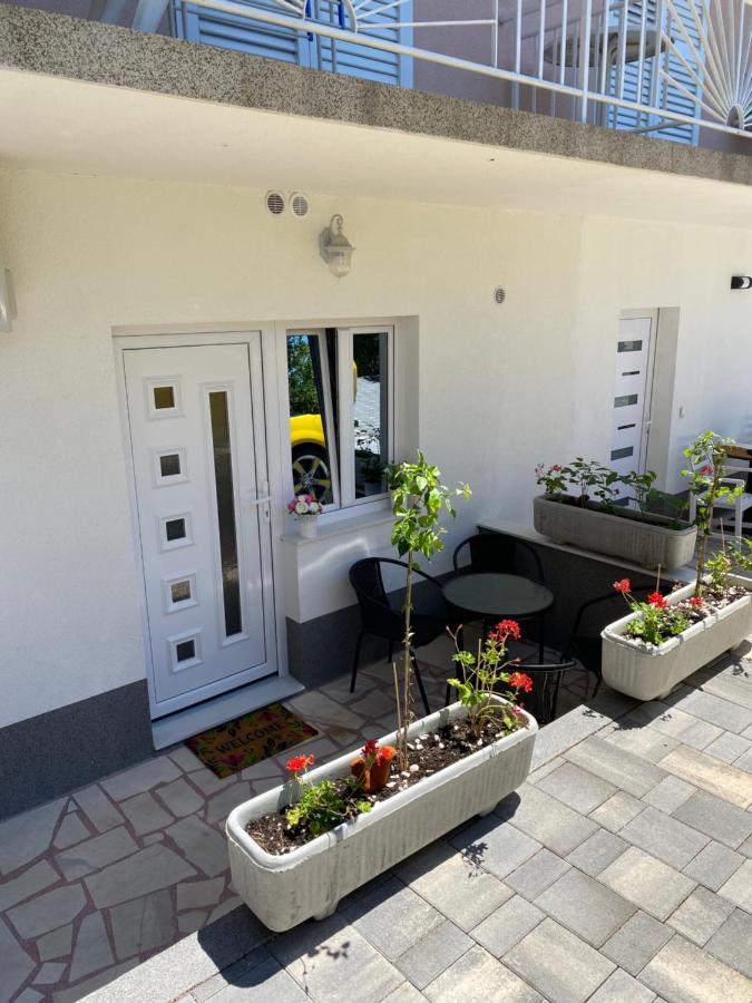 Apartment Bono Baška Voda Eksteriør bilde