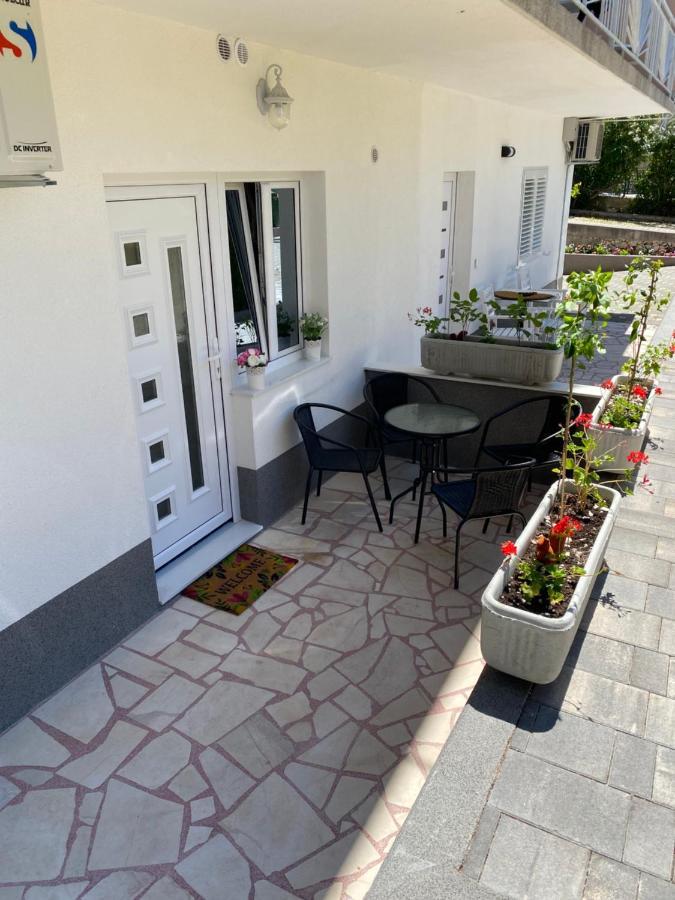 Apartment Bono Baška Voda Eksteriør bilde