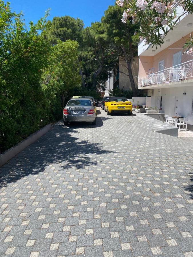 Apartment Bono Baška Voda Eksteriør bilde